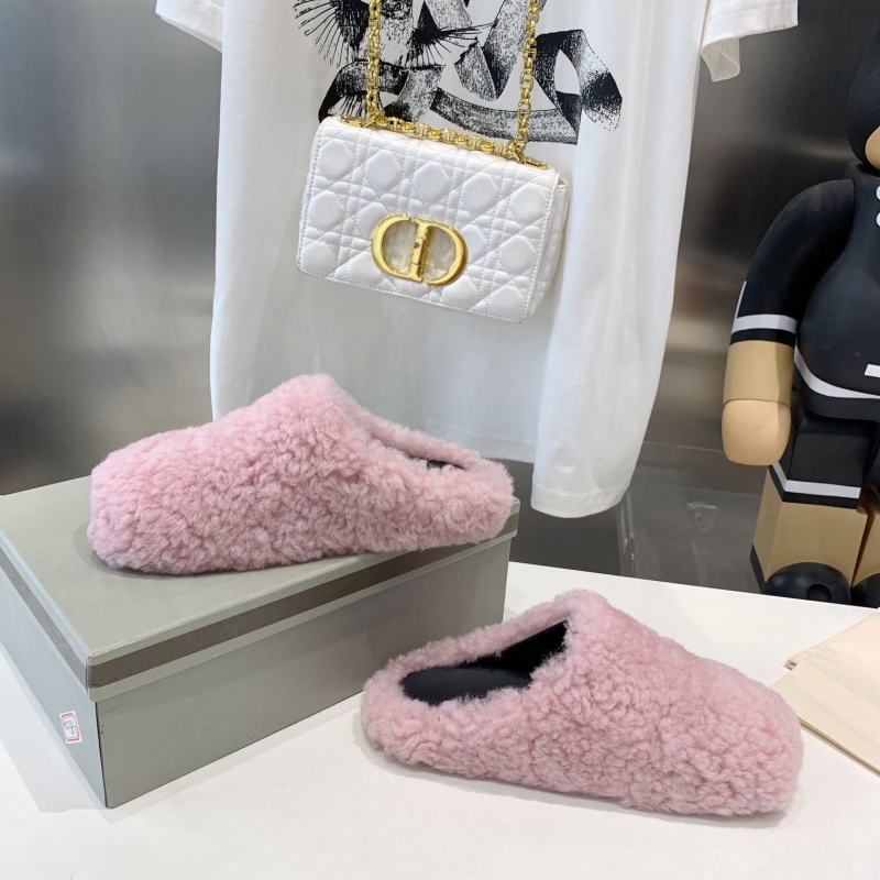 Other Slippers
